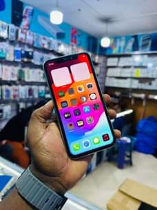 A picture of iPhone 11
