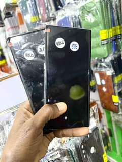 A picture of Samsung note 10