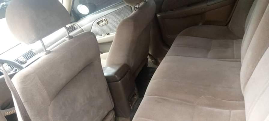 A picture of Envelope Camry