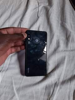A picture of Tecno spark 3