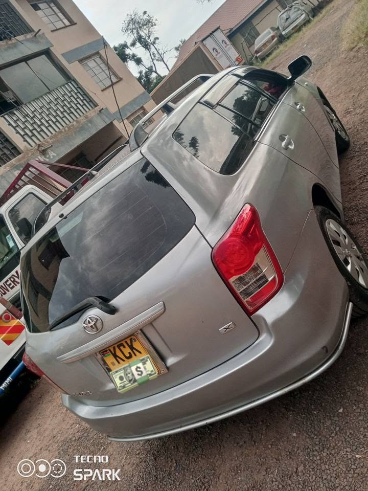 used toyota fielder