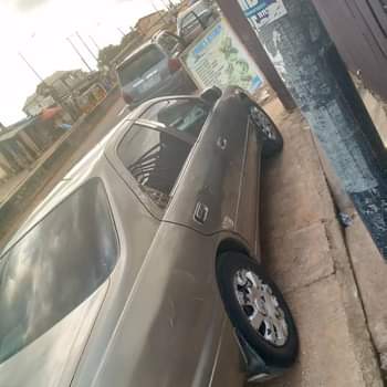 A picture of Toyota Camry drop light 09035418404