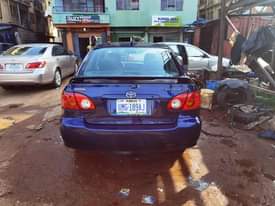 A picture of Toyota corolla 2006