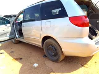 A picture of 2008 Toyota Sienna Le