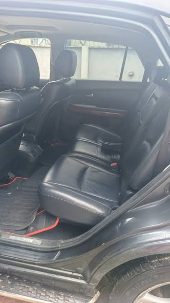 A picture of Awoof Deal Registered 2005 Lexus Rx330 Tokunbo standard 2022 Entry