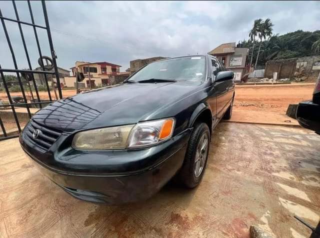 A picture of Toyota Camry Tinylight Neatly painted 4 plugs Engine Gear and