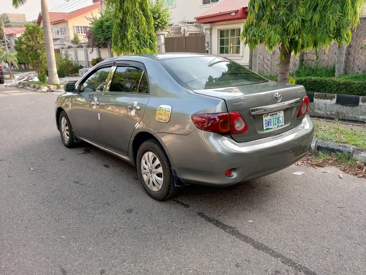 A picture of  Distress Clean 2008 Toyota Camry muscle with super sound