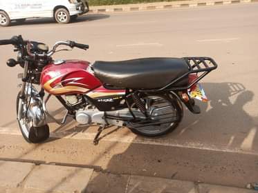 A picture of Quick sale 950k Call Whatsapp 0700774125 0773383028
