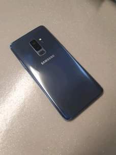 A picture of Samsung s9 plus