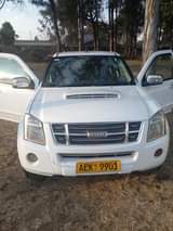 classifieds/cars isuzu