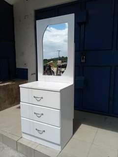 A picture of Dressing table