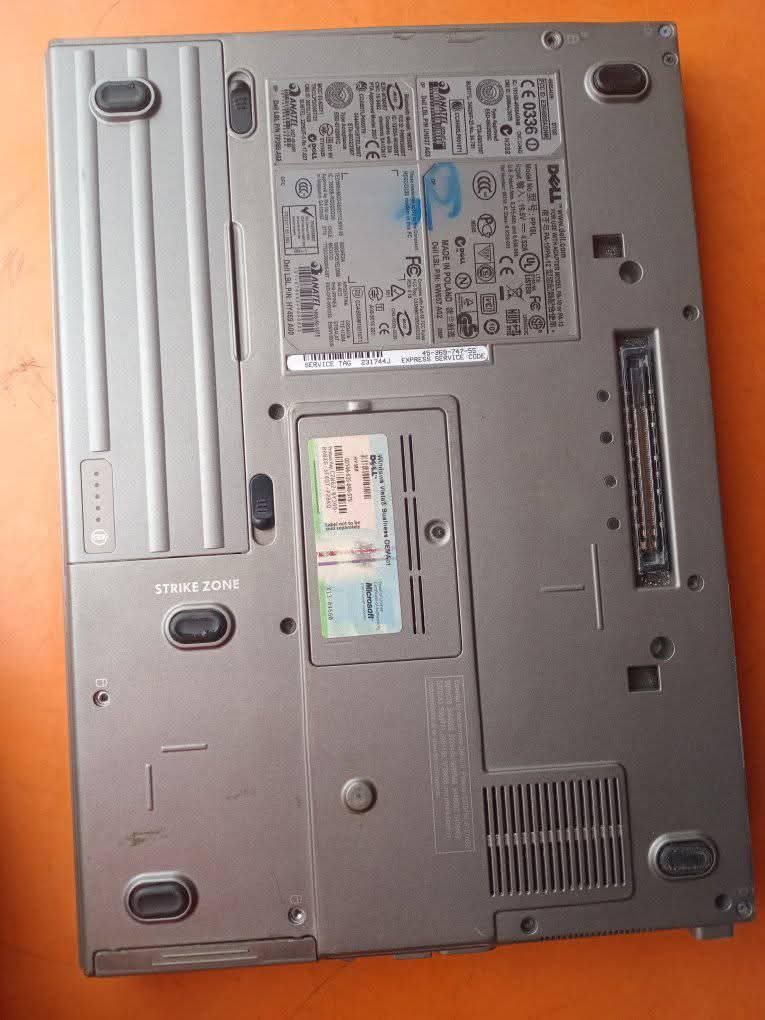 A picture of Dell Laptop