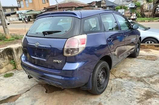 A picture of 2004 TOYOTA MATRIX FOR SALE.