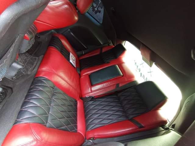 A picture of DODGE CHALLENGER 2009