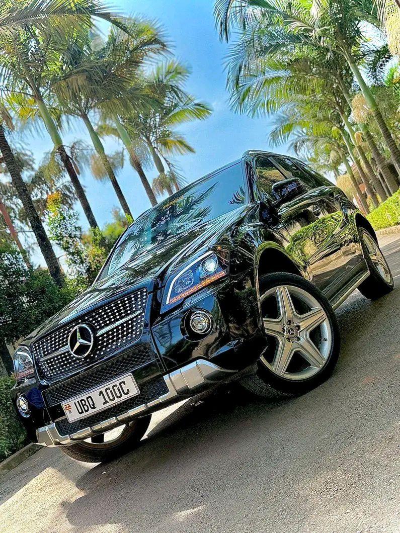 A picture of Mercedes Benz AMG 2012 Model