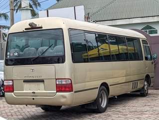 A picture of Toyota Coester Make 2002 Engine capacity 1HD FT Fuel DIESEL