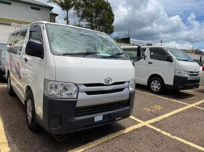 A picture of  Manual transmission 3.0cc 4Wd Diesel 1Kd Engine Spot