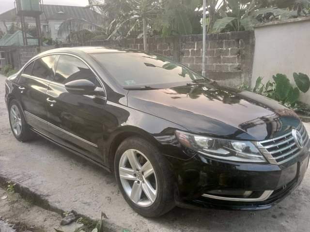 A picture of Volkswagen Passat cc