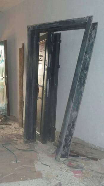 A picture of Security door imported
