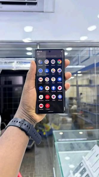 A picture of Google pixel 6pro 0788392153 Location dar