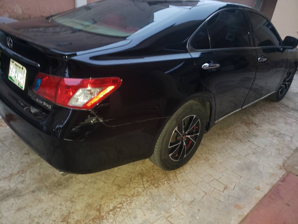 A picture of Lexus ES350 2008 Everything blessed AC needs gas only Price