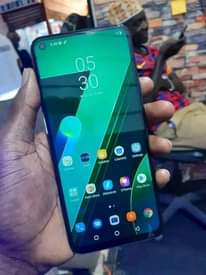 A picture of INFINIX NOTE 7