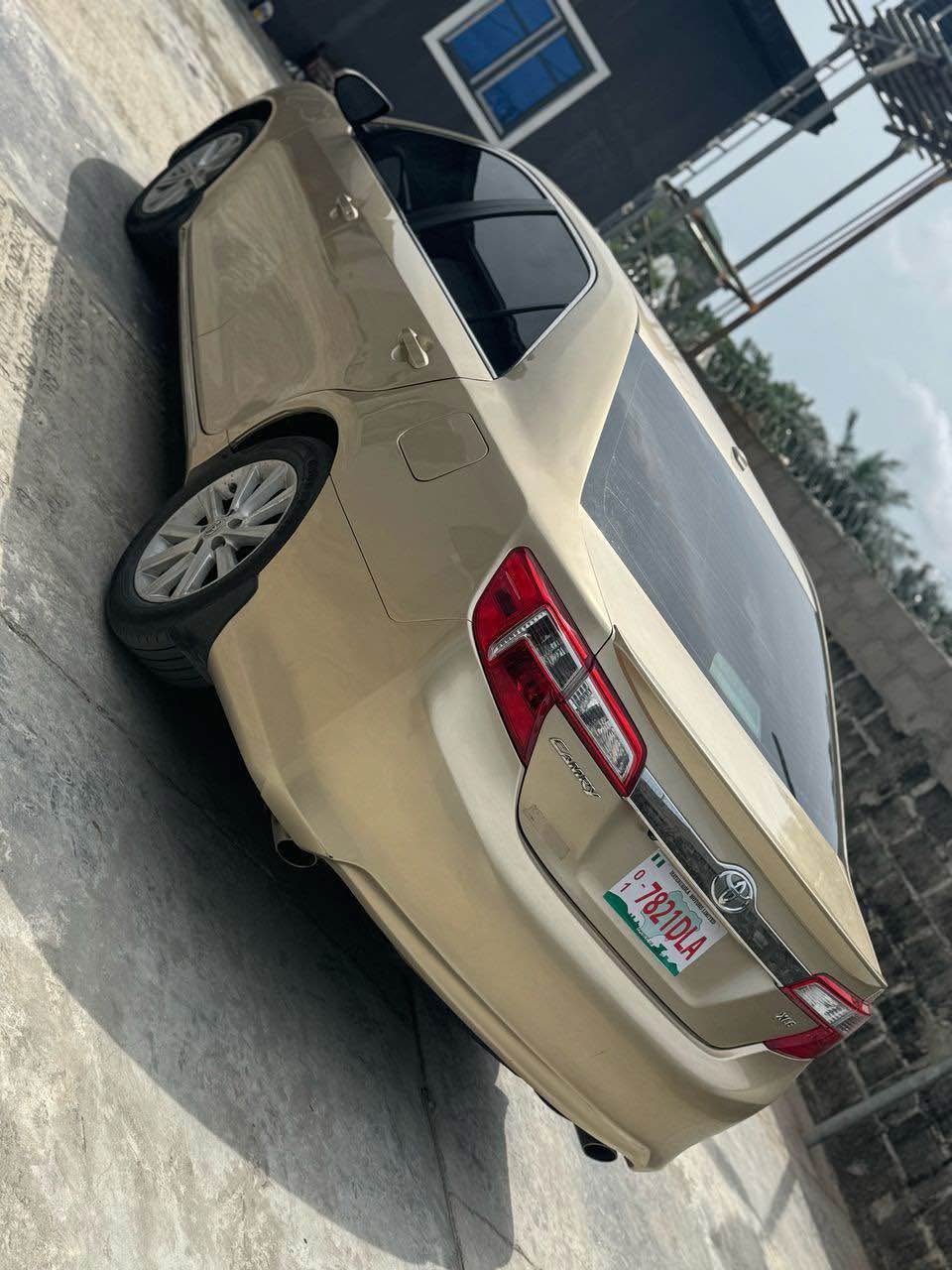 A picture of Toyota Camry 2012 XLE