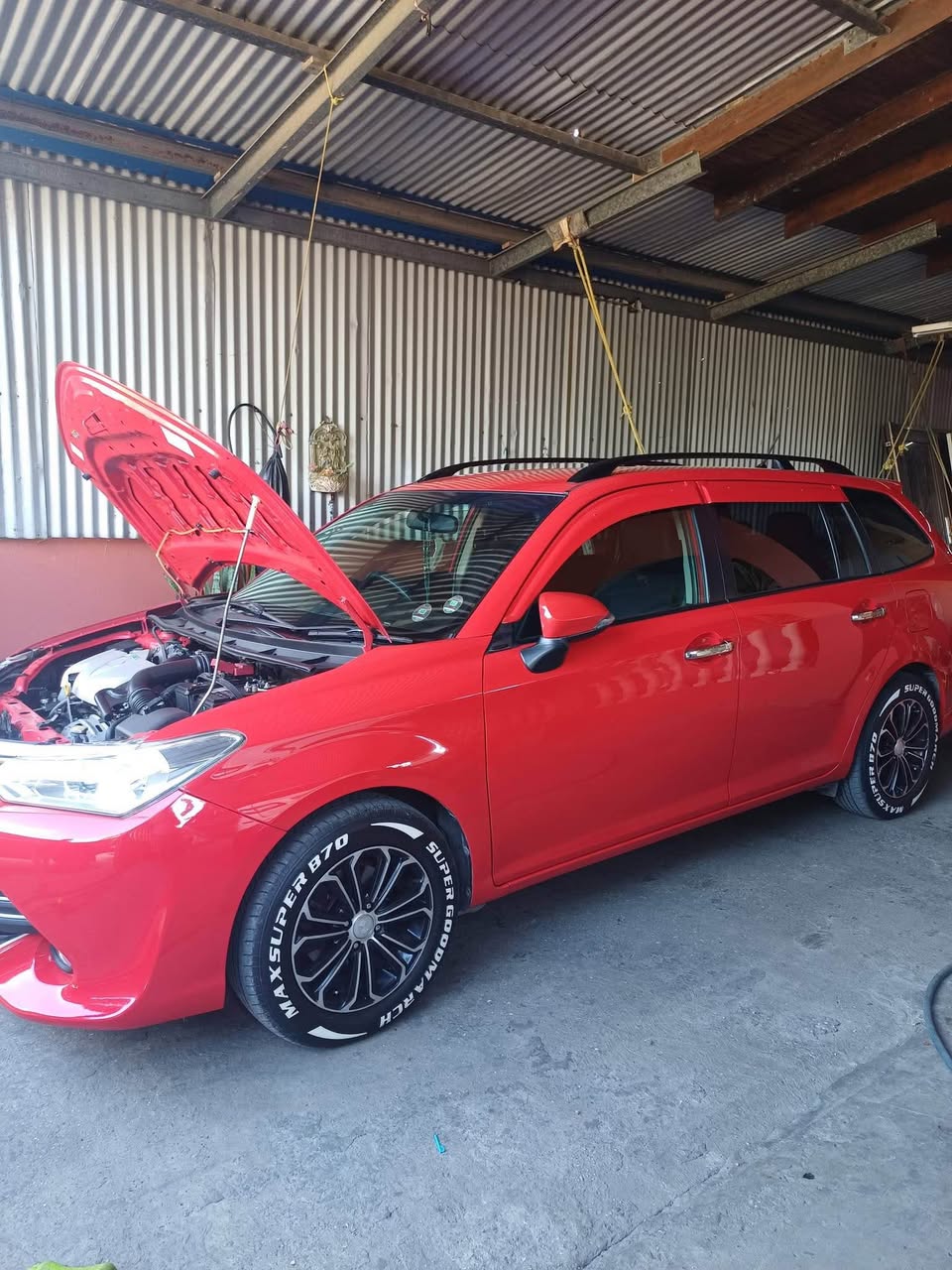 toyota fielder