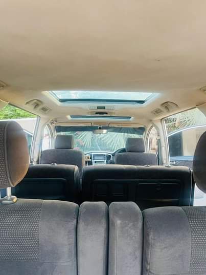 A picture of TOYOTA ALPHARD
