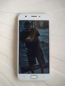 A picture of OPPO A57