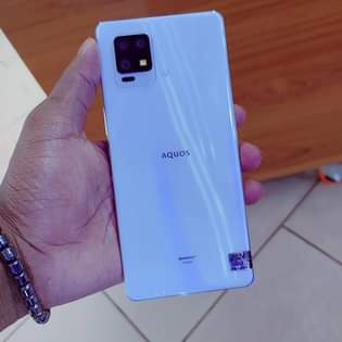 A picture of Aquos Zero 6 5G LET 128GB Rom 8GB Ram