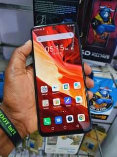 A picture of SAMSUNG IYO INATAKA 190 000 CAMERA KALI CM BADO MPYA