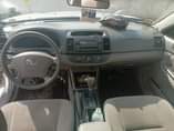 A picture of 05 Toyota Camry LE Read description for full details
