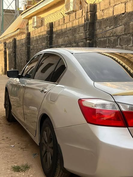 A picture of Honda Accord 2014