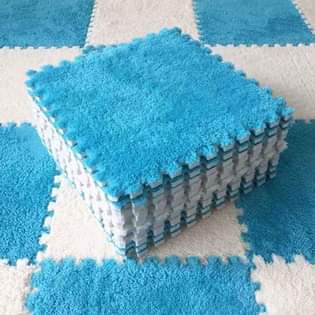 A picture of  Plush foam Interlocking floor mats