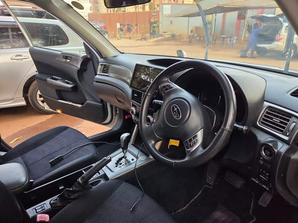 A picture of 2011 Subaru shj