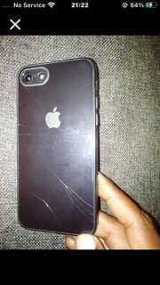 A picture of iPhone 7plain