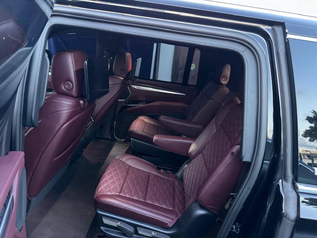 A picture of 2025 Brand new Bulletproof Escalade Presidential Movement