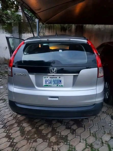 A picture of SHARP DEAL Neatly used 2014 CRV Complete system intact