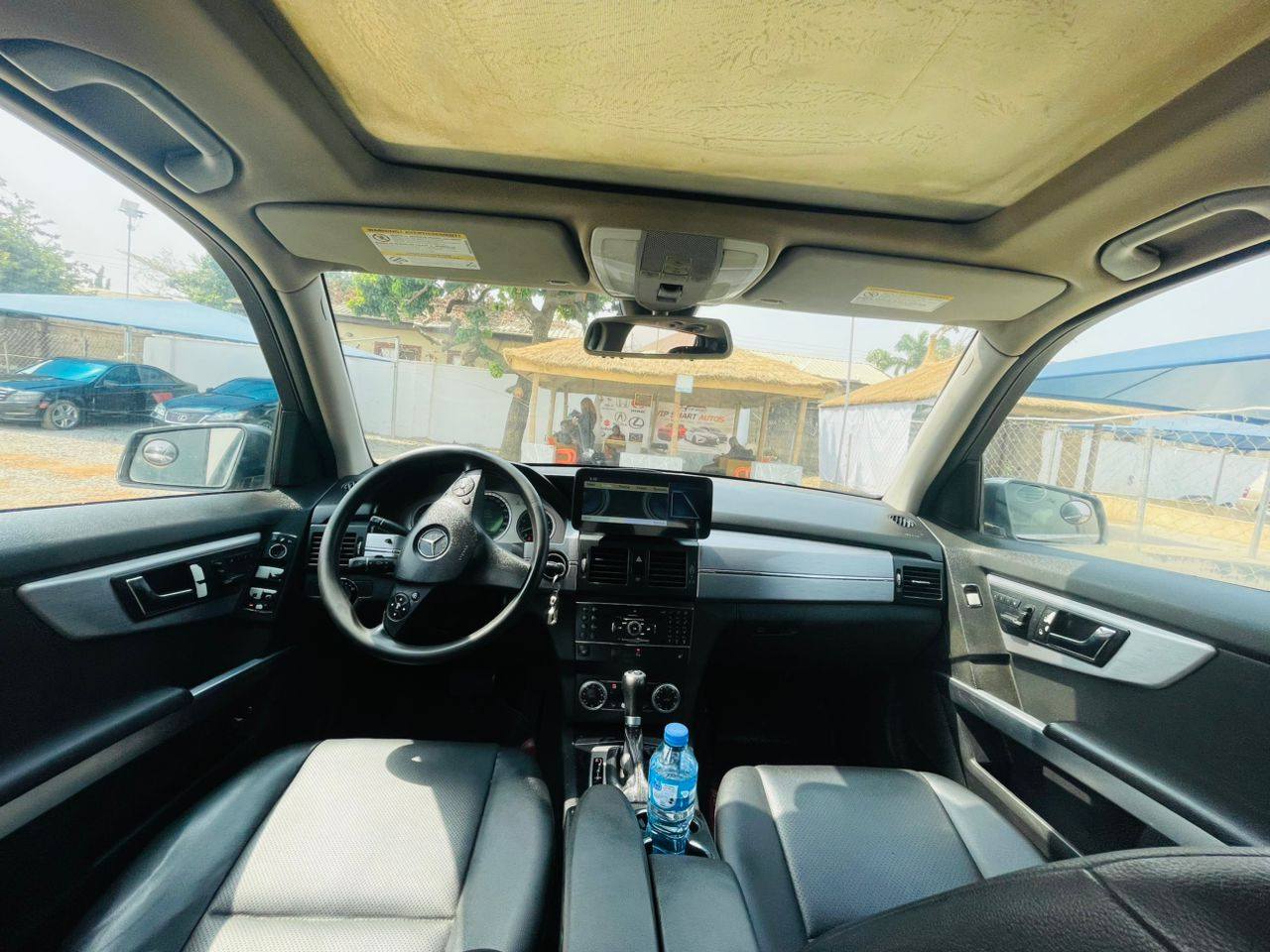 A picture of Sharpest M B GLK 2010 2015 model Chilling AC Engine