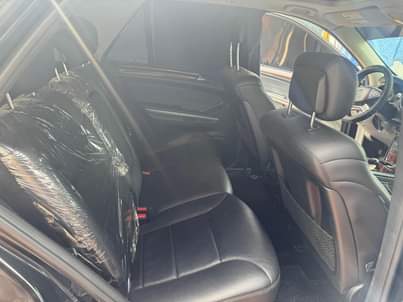 A picture of ml 350 2011
