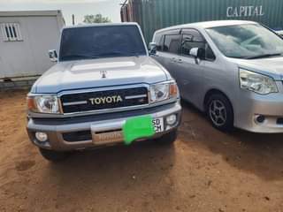 A picture of LandCruiser 0924600124