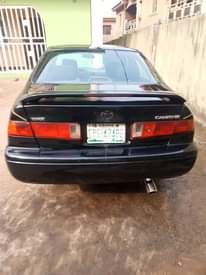 A picture of Toyota Camry drop light for sale