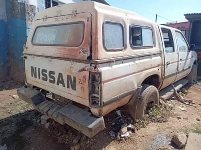 used nissan hardbody