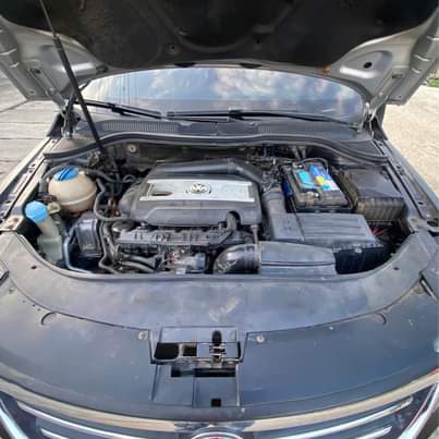 A picture of Clean registered 2010 Volkswagen Passat Tokunbo standard
