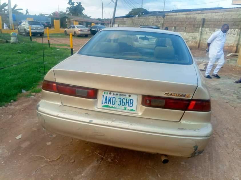 A picture of Toyota Camry pencil