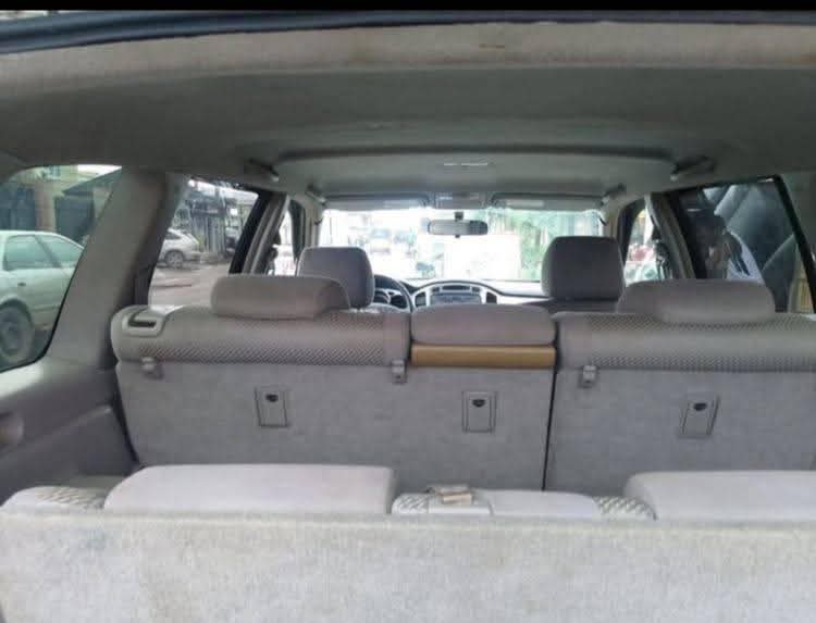 A picture of 2005 Toyota 2005