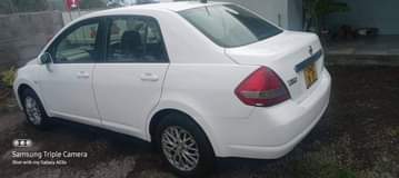 used nissan tiida
