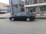 A picture of 6 months used 2011 Toyota corolla Neatly used with everything