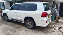 A picture of TOYOTA LAND CRUISER BEI MILIONI 50